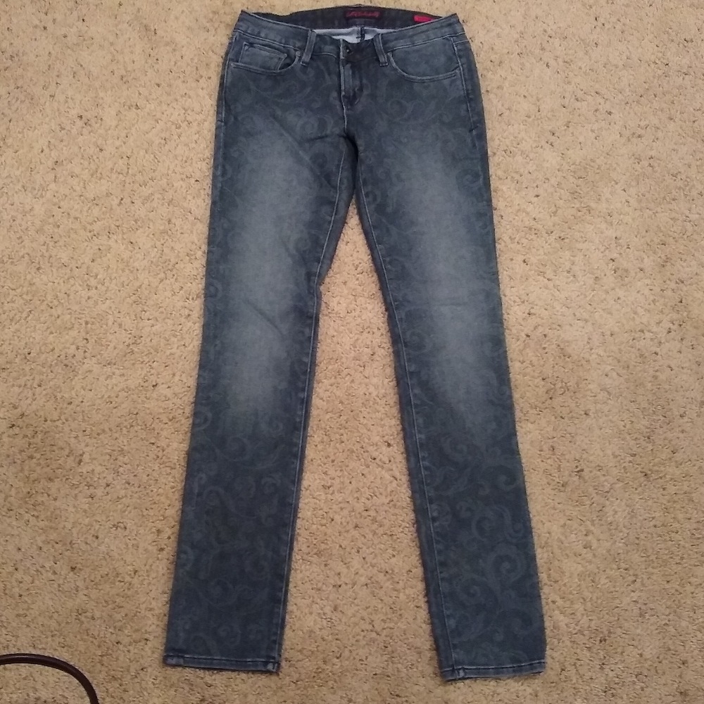 Cult of Individuality teaser skinny jeans size 27